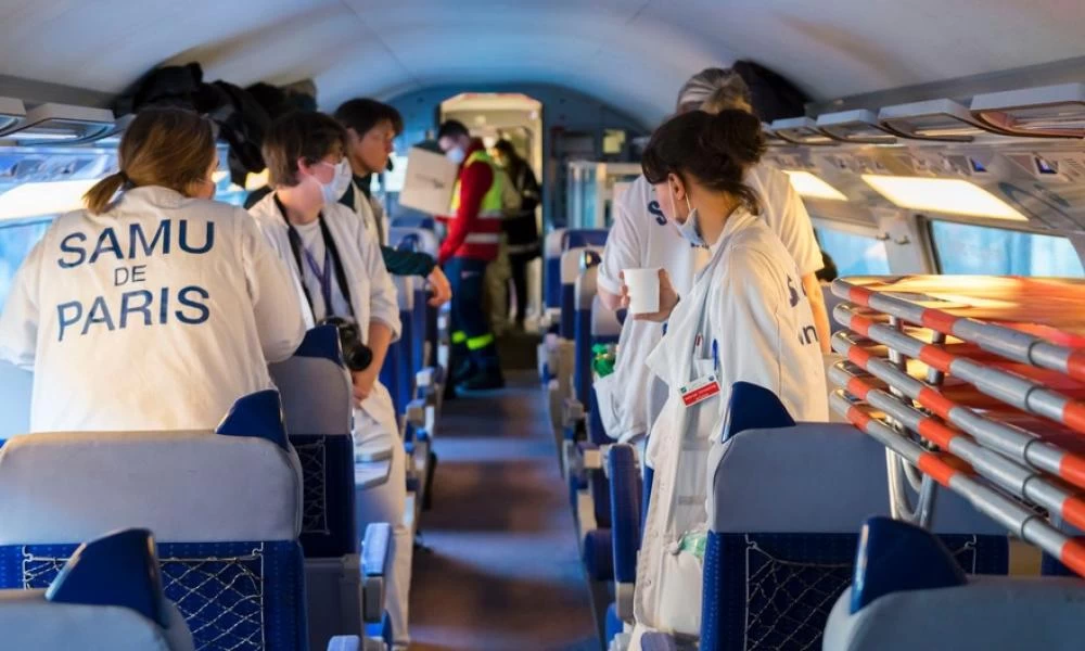 Κορωνοϊός: Στην Γαλλία μετέτρεψαν τραίνο σε νοσοκομείο (βίντεο)